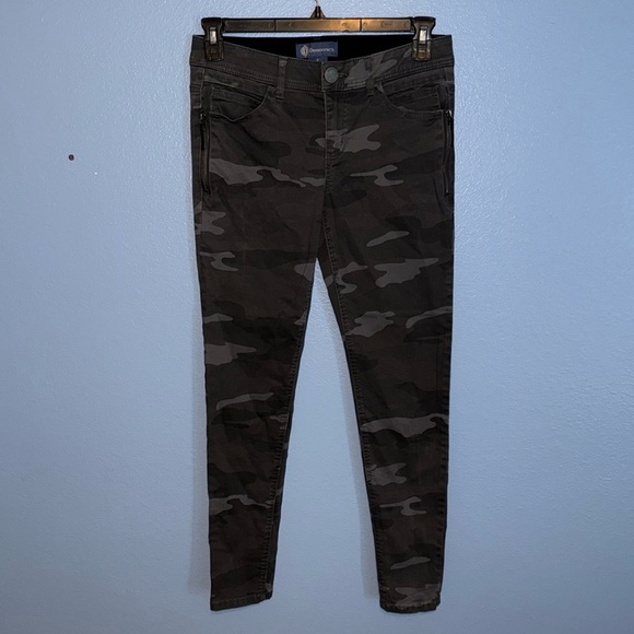 Democracy camo pants Absolution Stretch -  size 6. N - Picture 1 of 6